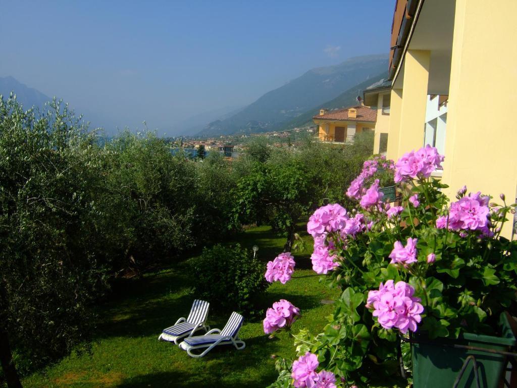 Residence San Vito Brenzone sul Garda Pokoj fotografie