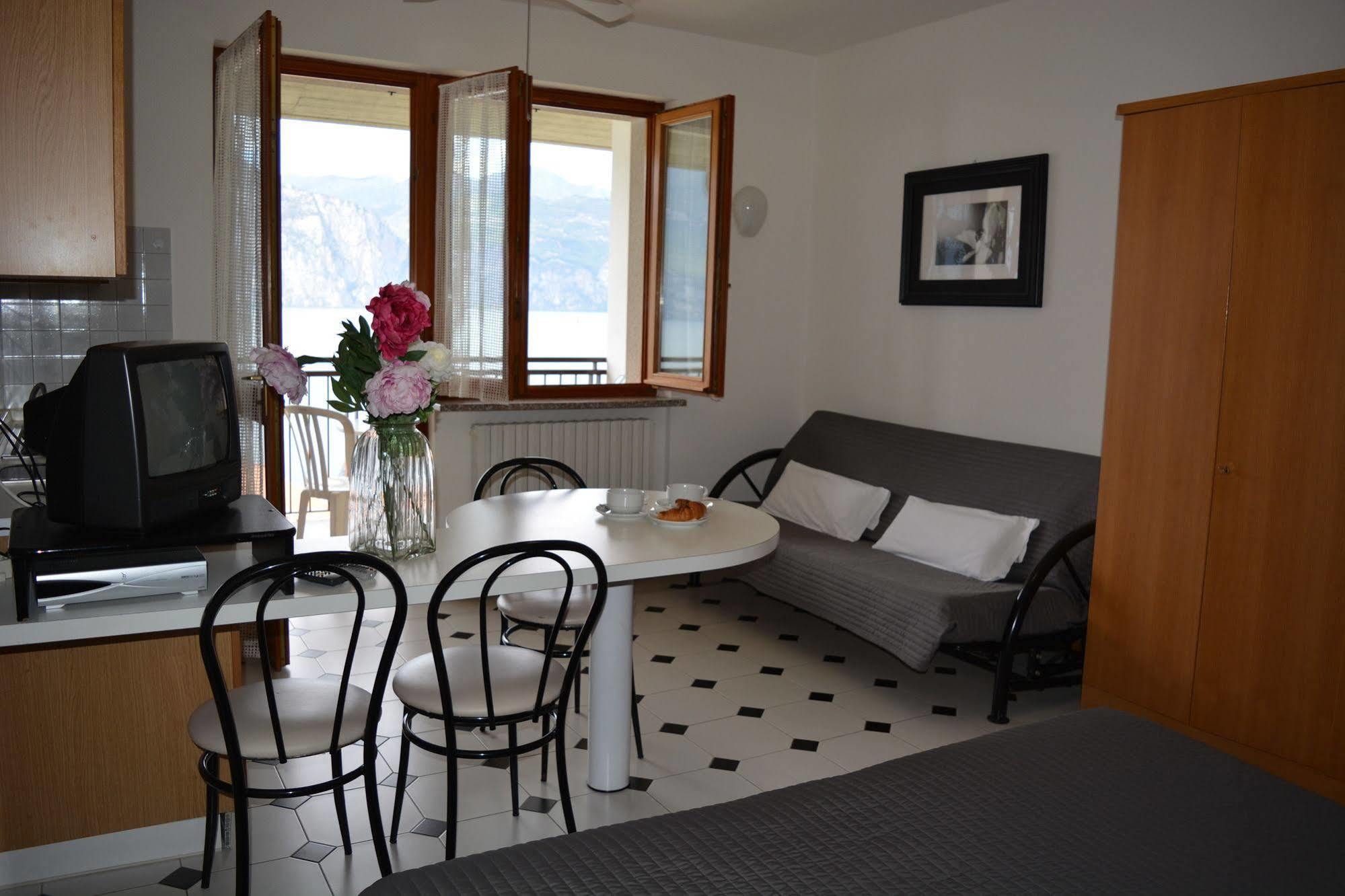 Residence San Vito Brenzone sul Garda Exteriér fotografie