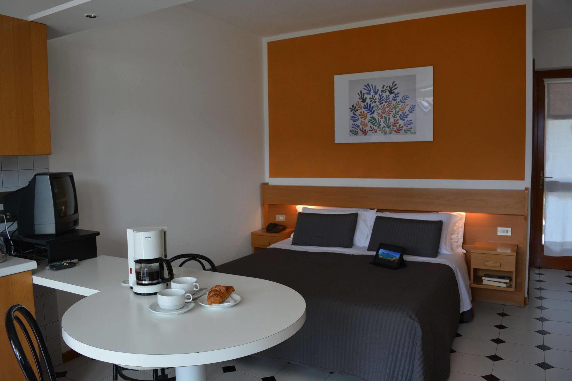 Residence San Vito Brenzone sul Garda Exteriér fotografie