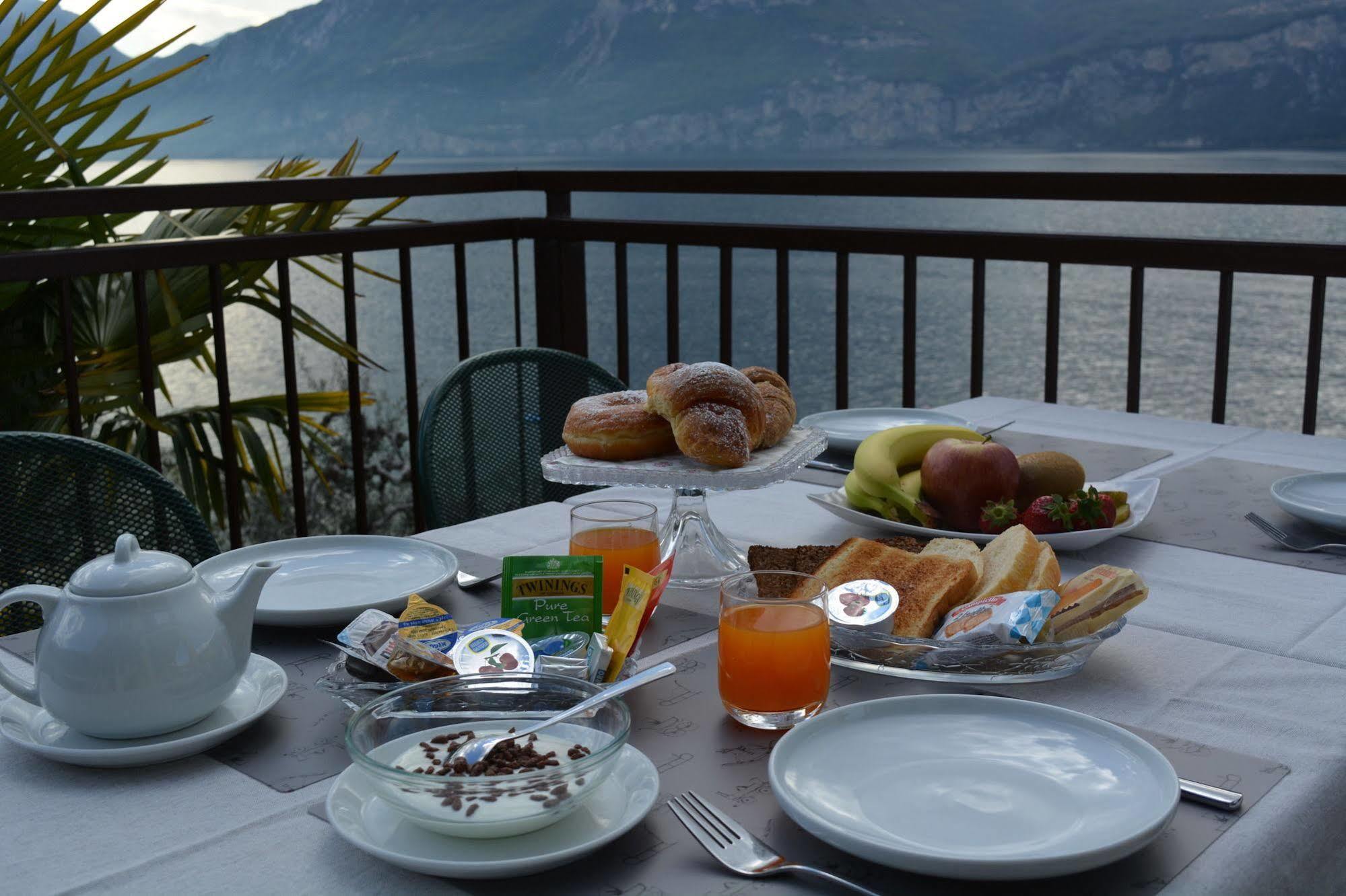 Residence San Vito Brenzone sul Garda Exteriér fotografie